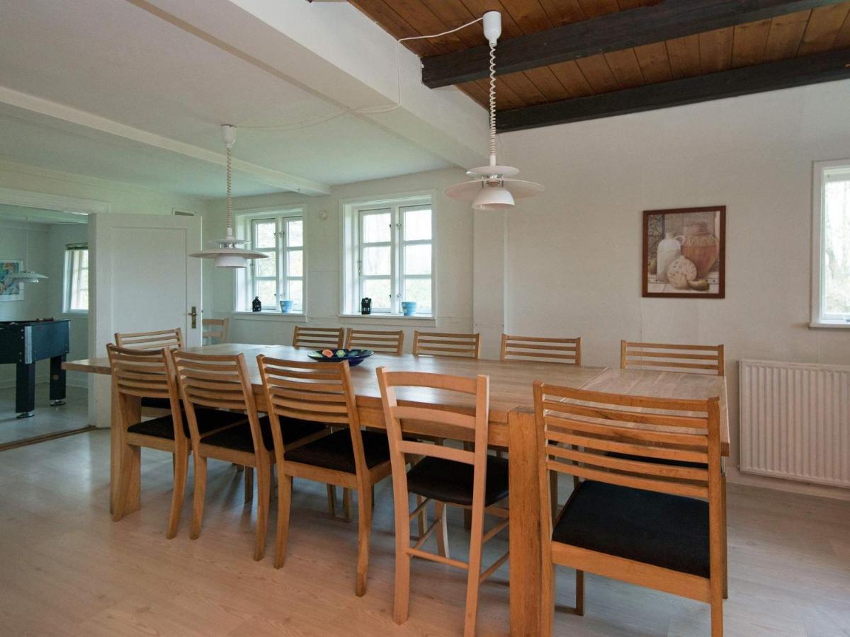 15 Person Holiday Home In Hundslund Eksteriør billede